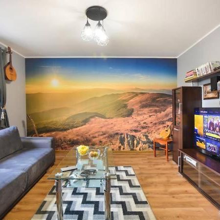Apartament Folkowy Wujek Pod Gromadzyniem Ustrzyki Dolne Exteriér fotografie